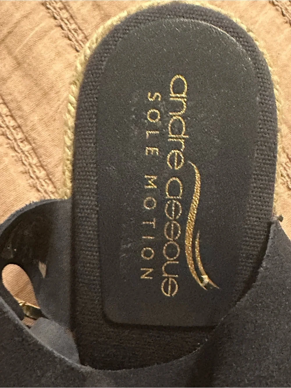 Andre Assous  Farami Sole Motion Espadrille Wedge Sandal New